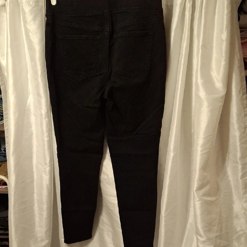 Talbots Women's Black Skinny Pants 6